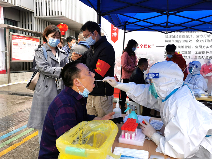 川中油气矿遂宁采油气作业区多举措筑牢清明节期间疫情防控屏障