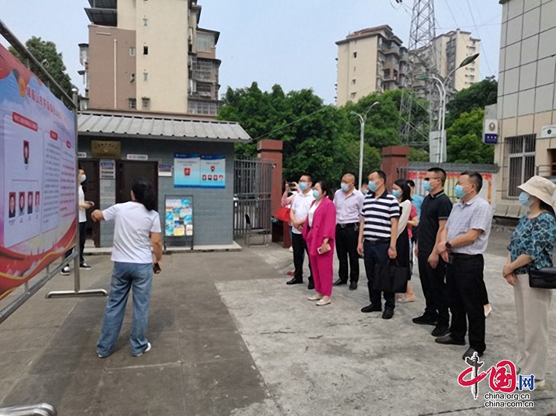 自贡荣县：扎实开展蹲点工作 推进工会阵地建设