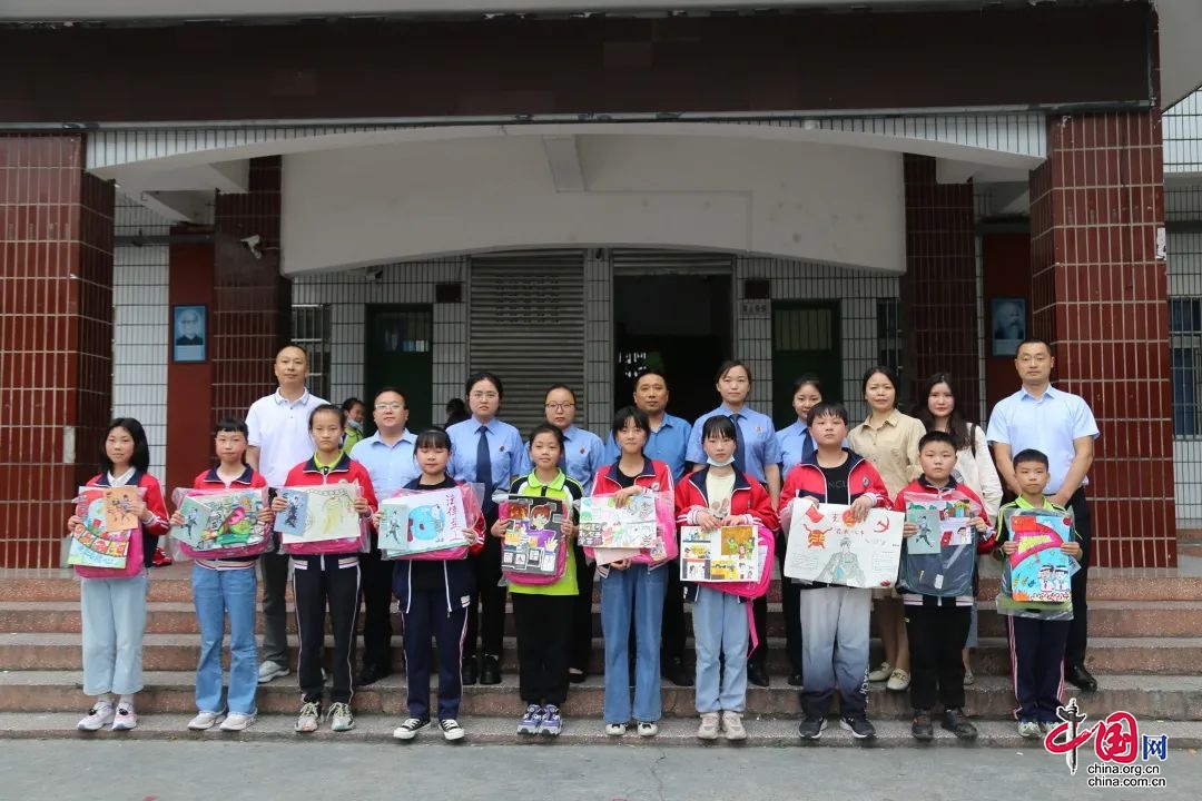 營山縣檢察院開展“未成年人法治手繪畫廊”活動