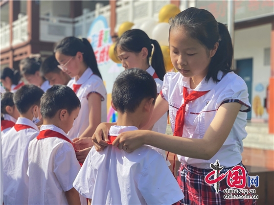 綿陽江油市青蓮小學開展“六一”兒童節慶祝活動