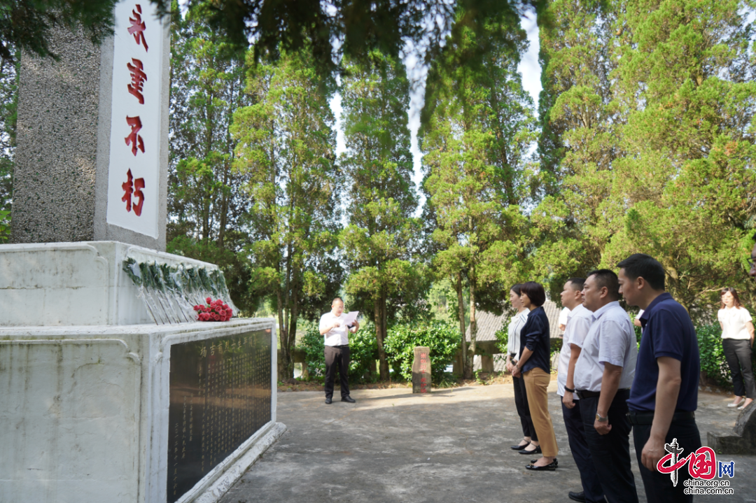 南充市人大常委會法工委對全市退役軍人事務系統開展紅色資源保護傳承有關工作進行立法調研