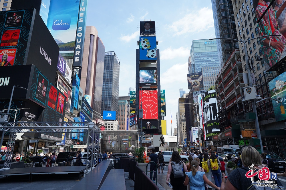2022世界清洁能源装备大会宣传片亮相美国纽约时报广场
