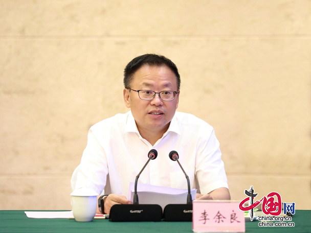 平昌县与国网巴中供电公司签订发展合作协议