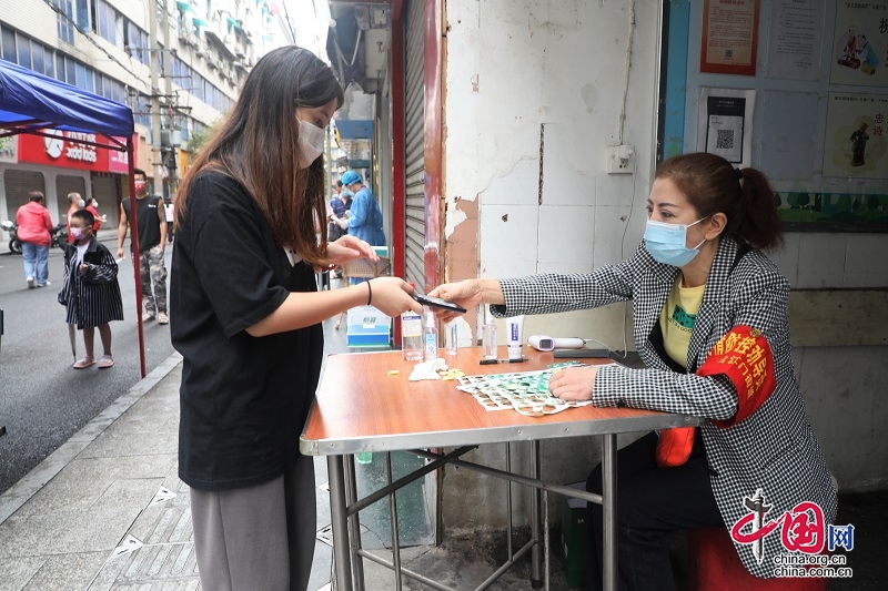 為了“生我養(yǎng)我的地方” 他們挺身而出