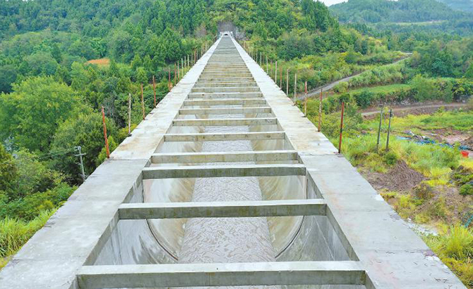 遂宁两大骨干水利工程试通水 就地就近取水为灌区解“渴”