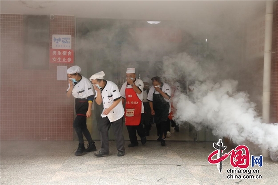 四川托普學院開展消防宣傳月系列活動 築牢校園安全防線