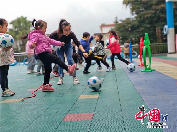 天全：学习贯彻党的二十大精神 办人民满意的幼儿教育