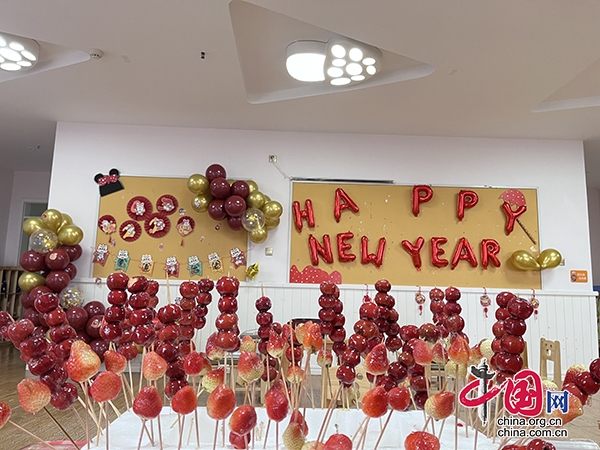 泸州江阳区张坝幼儿园开展“迎新年”主题系列活动 