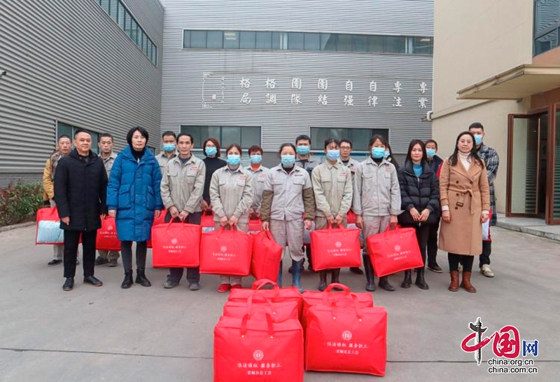 自贡市富顺县总工会开展2023年春节送温暖慰问活动