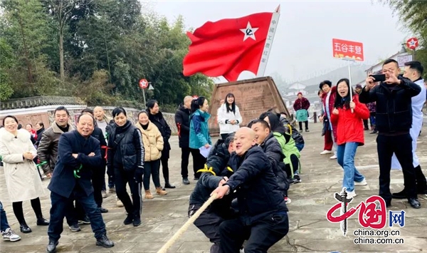 人勤春來(lái)早 備耕正當(dāng)時(shí)——天全縣舉辦“錦瑞杯”迎春耕農(nóng)民趣味運(yùn)動(dòng)會(huì)