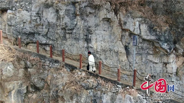 漢源縣永利鄉(xiāng)古路村“飛”出第二位全國(guó)人大代表