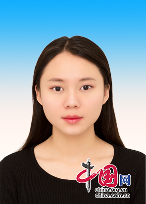 温彩苓