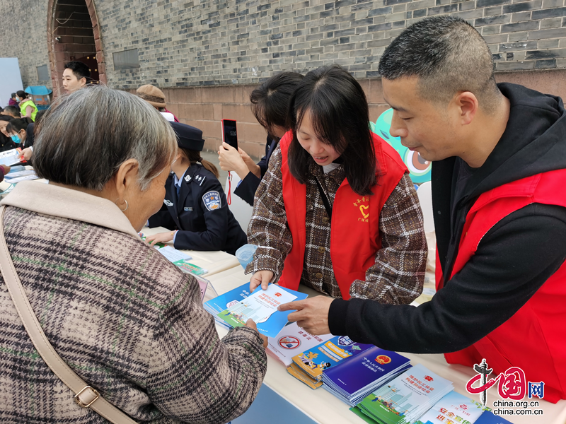 广汉市开展“三八”国际妇女节系列普法宣传活动