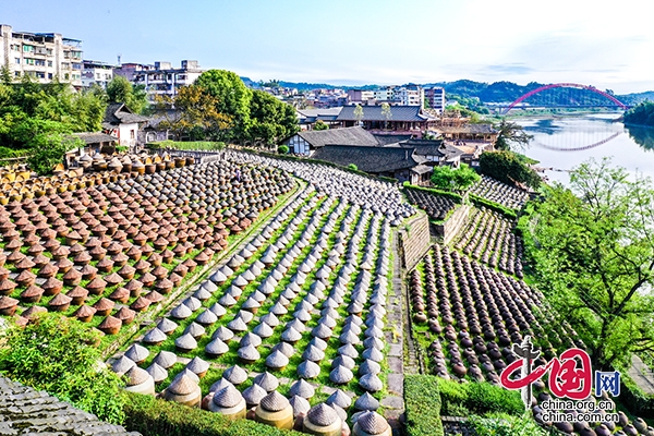 瀘州合江：赤水河畔醬園香