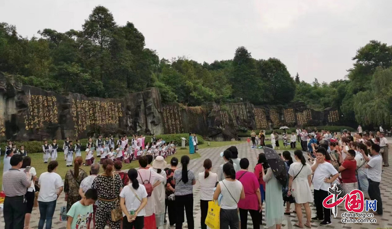 四川江油：“五一”假期景區(qū)火爆 門票收入占綿陽52.65%