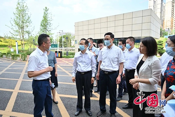 四川省衛健委黨組書記、主任徐斌一行調研西南醫科大學附屬口腔醫院