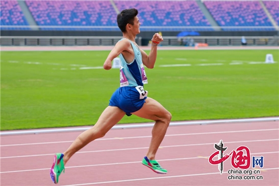 四川托普学院学子在2023年全国残疾人田径锦标赛中获两枚金牌