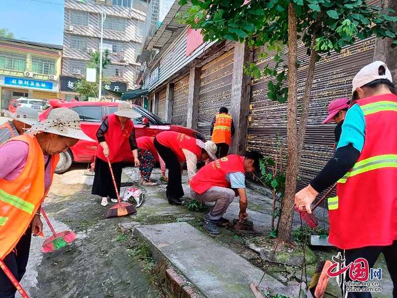 自贡大安区：文明实践添举措 志愿服务在行动