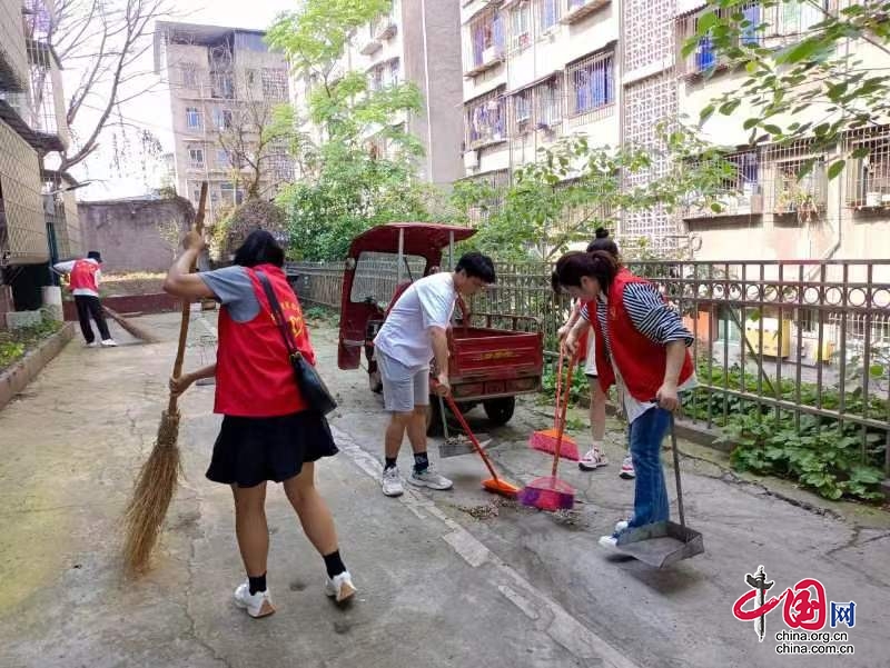 瀘州市開展城市環境衛生整治行動和病媒生物防制攻堅行動