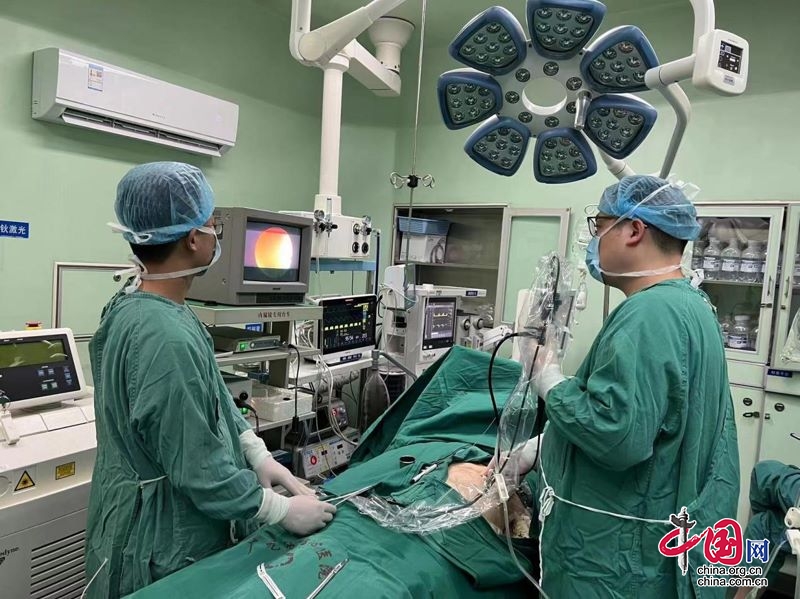 广元市中心医院：PTCSL手术5mm切口取出肝内多发结石