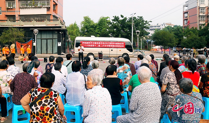 自贡市荣县乐德镇开展党的二十大精神流动宣讲活动